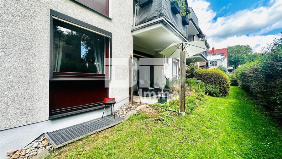 Wunderschöne Terrassenwohnung mit umfangreicher Ausstattung in hervorragender Lage - Terrasse / Gartenbereich